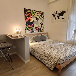 Monolocale In Corso Porta Nuova Milano